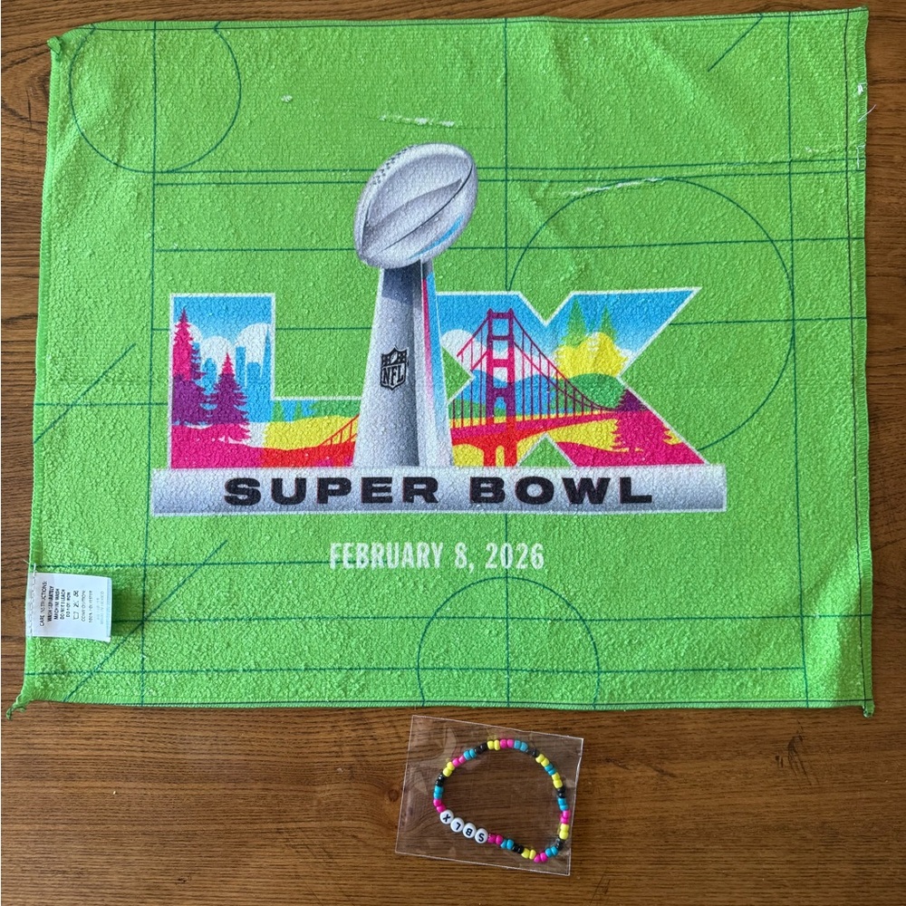 Super Bowl Seattle Seahawks towel with official NFL sticker
